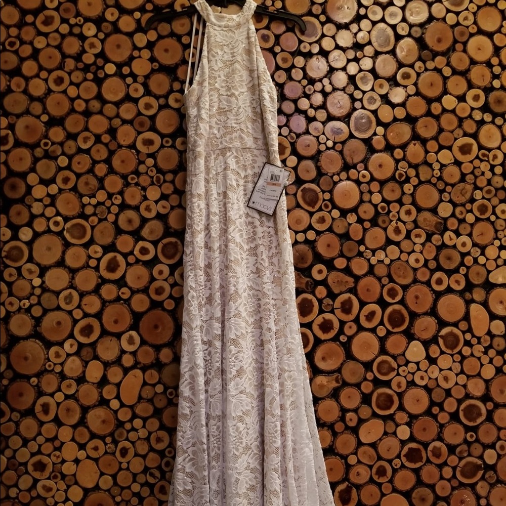 NEW dress - special occasion (wedding, prom, etc.)